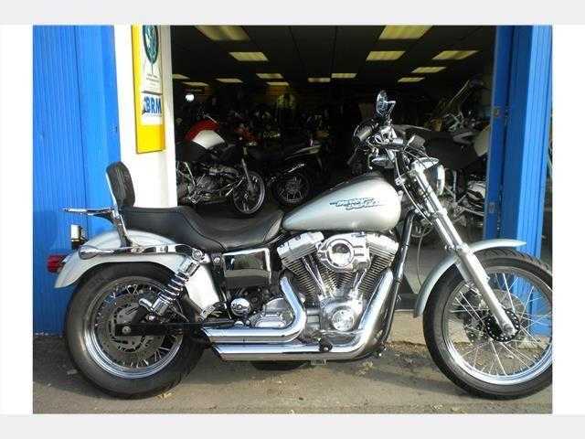 Harley-Davidson Superglide 2004