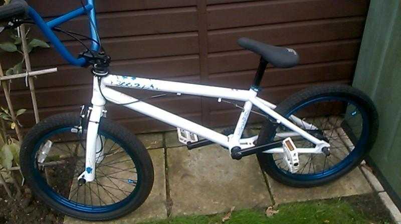 Haro 3002 Full Size BMX Bike