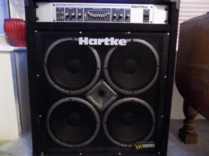 Hartke VX3500 Combo - 350W, 4x10 Bass Combo in Excellent Cond with Custom built Flight Case