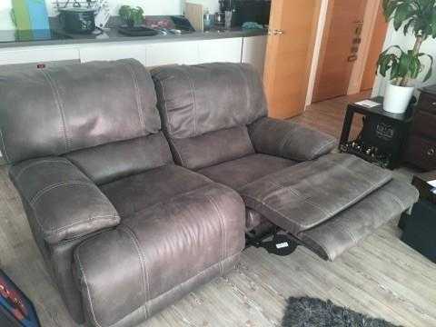 Harvey Guvnor 2 seater recliner sofa