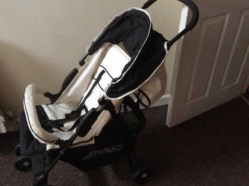 Hauck Lightweight Pushchair