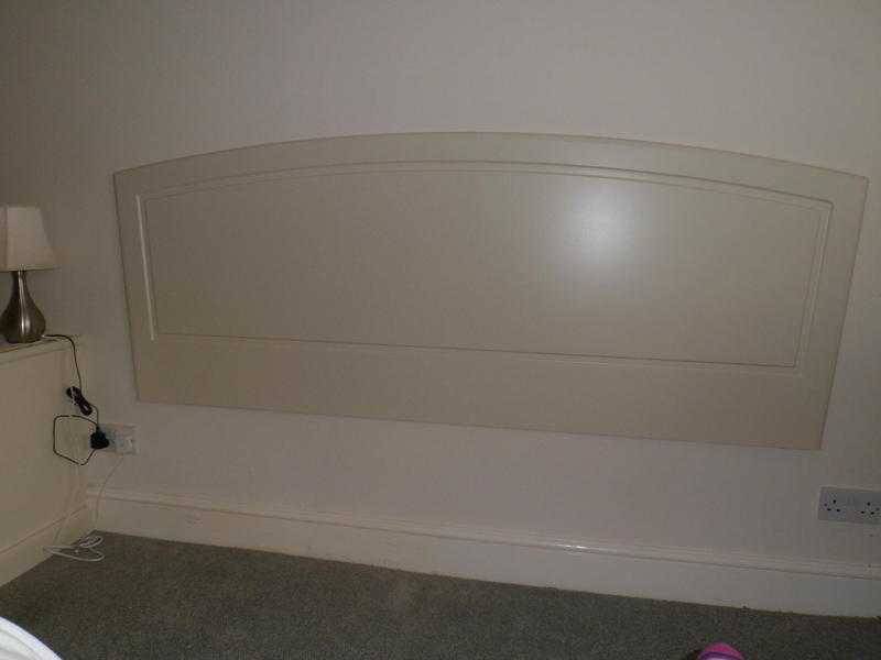 HEADBOARD