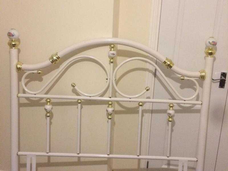 Headboard for Double Bed