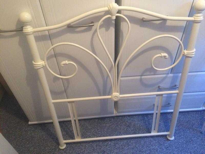 Headboard for single bed plus mattress topper