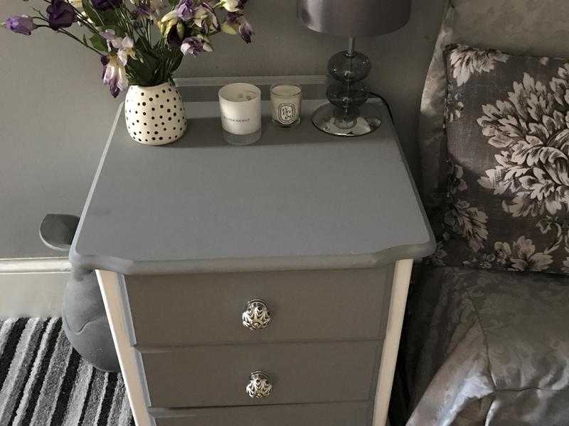 Heavy solid wood grey amp white chest of drawers.