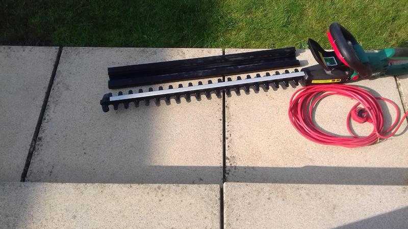 Hedge trimmer as new, absolute bargain