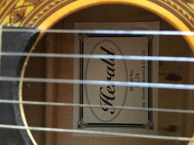 Herald HL34, 34 sized classical guitar.