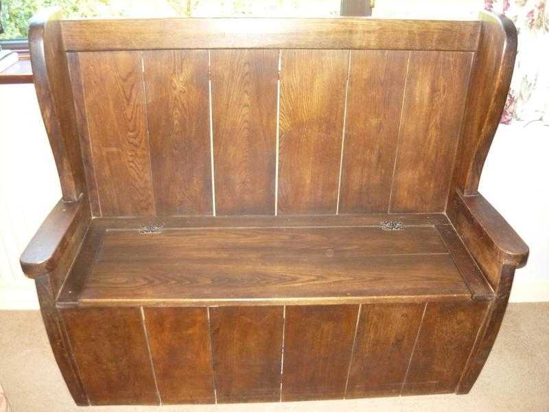 High backed olde worlde storage benchpew Redhill area.