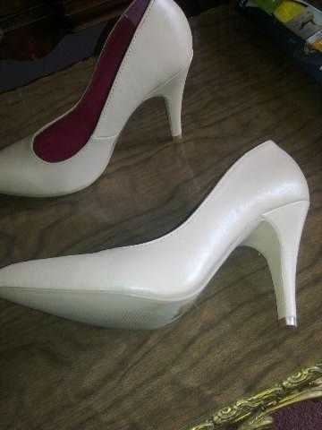 High Heels, nude size 5