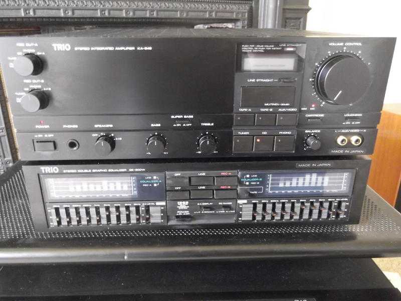 High-power Trio-Kenwood KA-949 amplifier plus GE900W dual graphic equalizer