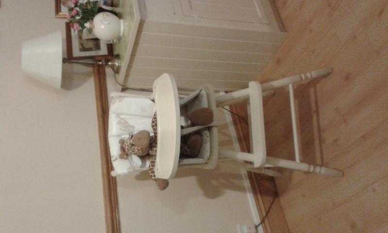 Highchair   FREE