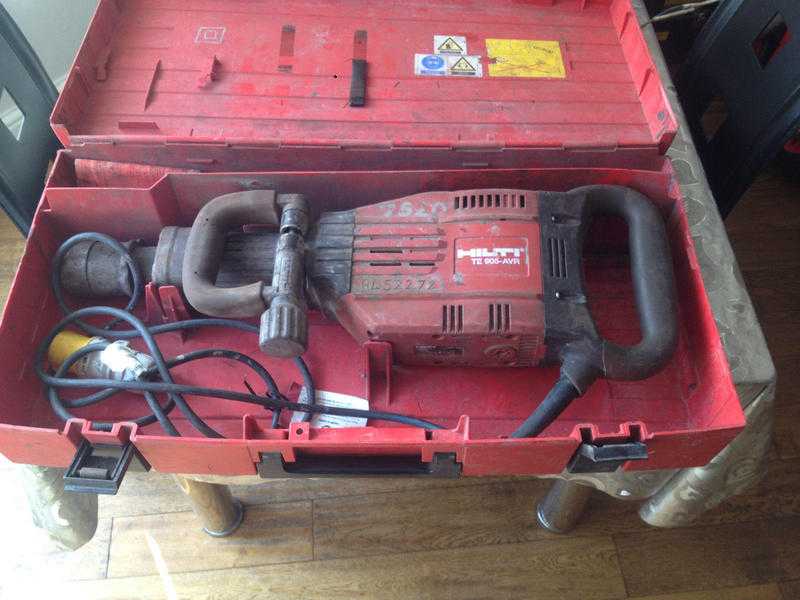 Hilti TE 905 AVR Breaker 110v