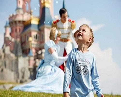 Holidays To Disneyland Paris by Coach