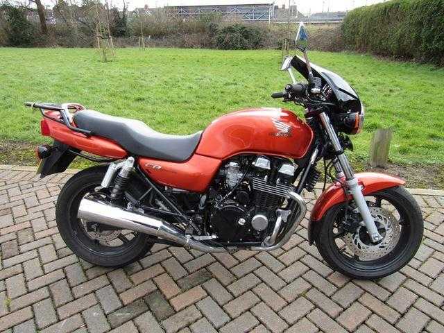 Honda CB 1999