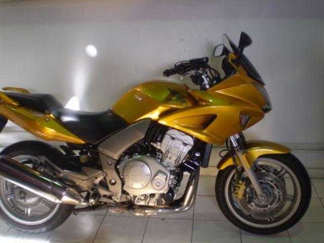 Honda CB 2008