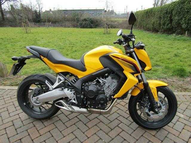 Honda CB 2015