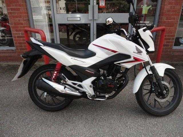 Honda CB 2015