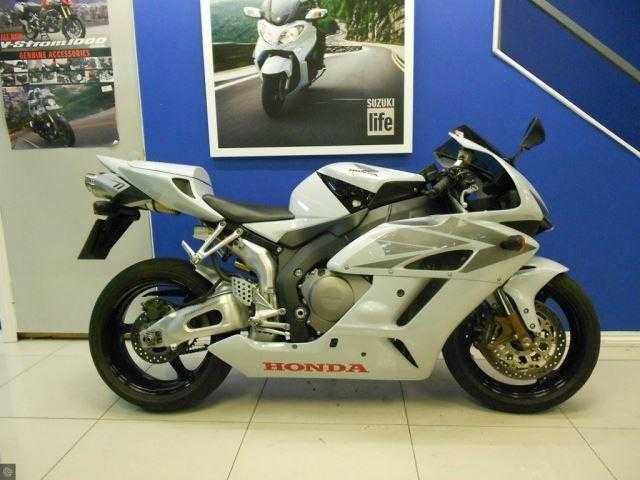 Honda CBR 2004