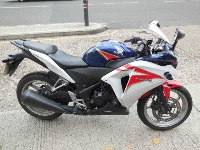 Honda CBR 2011