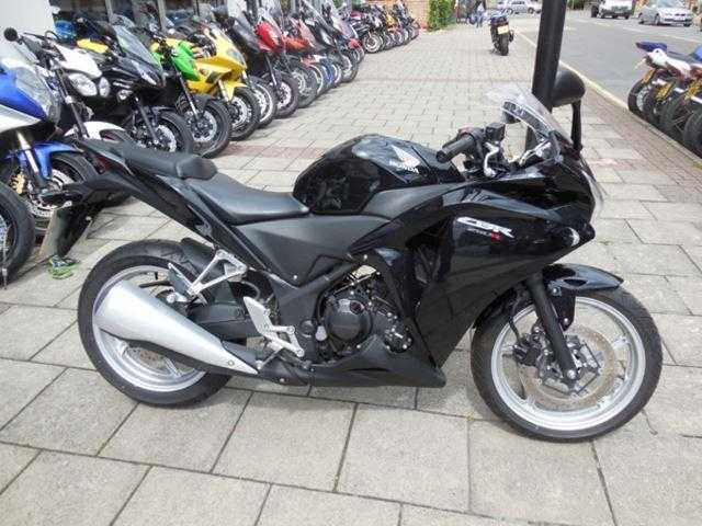 Honda CBR 2011