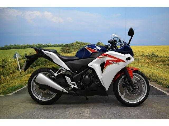 Honda CBR 2011