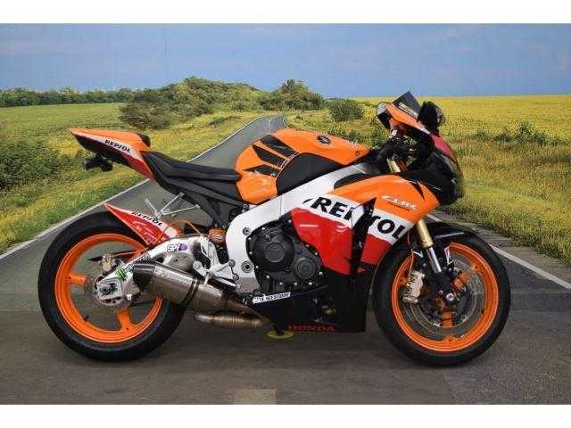 Honda CBR 2011