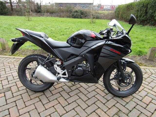 Honda CBR 2015