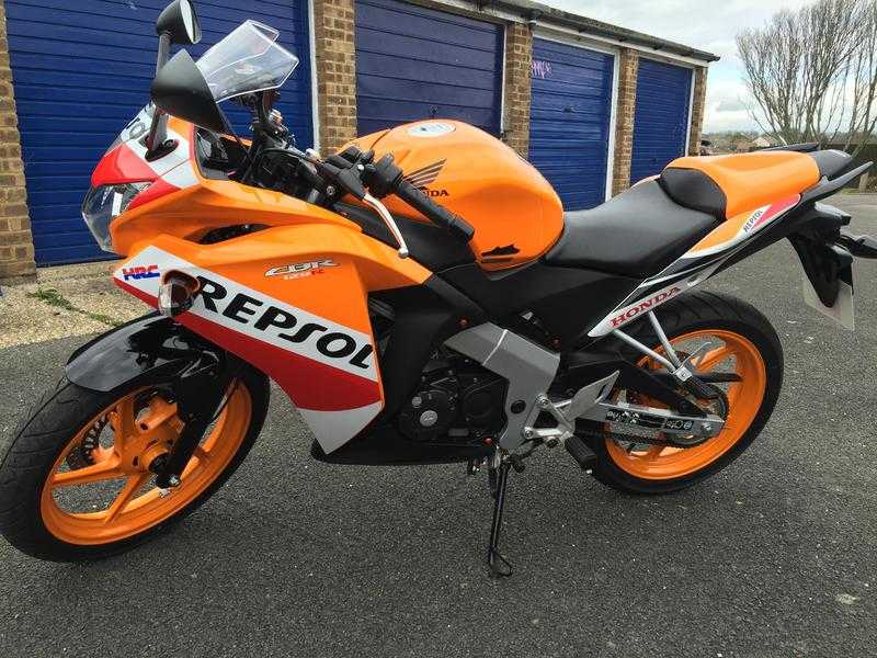 Honda  CBR125cc Repsol edition