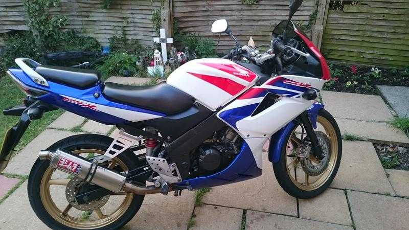 Honda CBR125R  2010