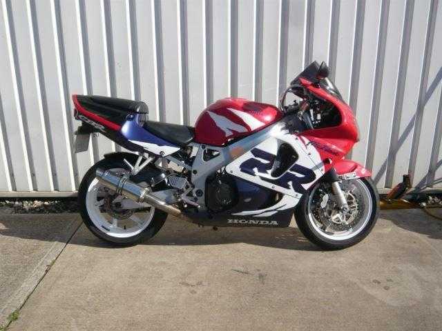 Honda CBR900 1999