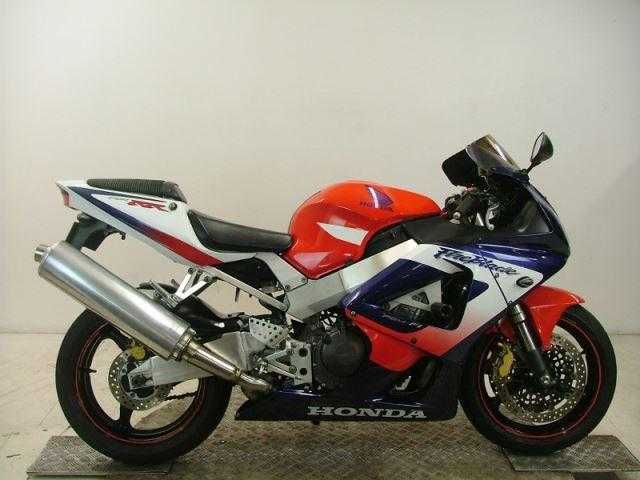 Honda CBR900 2001