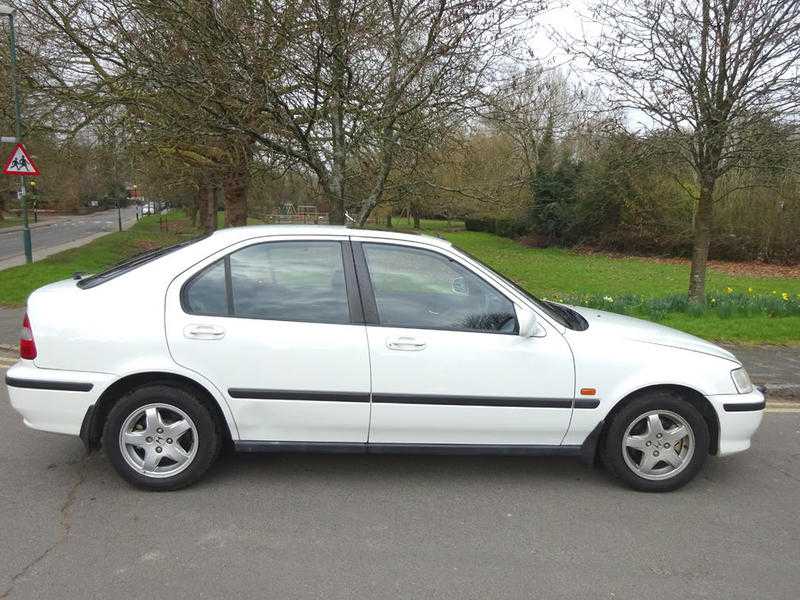 Honda Civic 1999 - only 43,500 miles on clock - MOT til Jan 2017