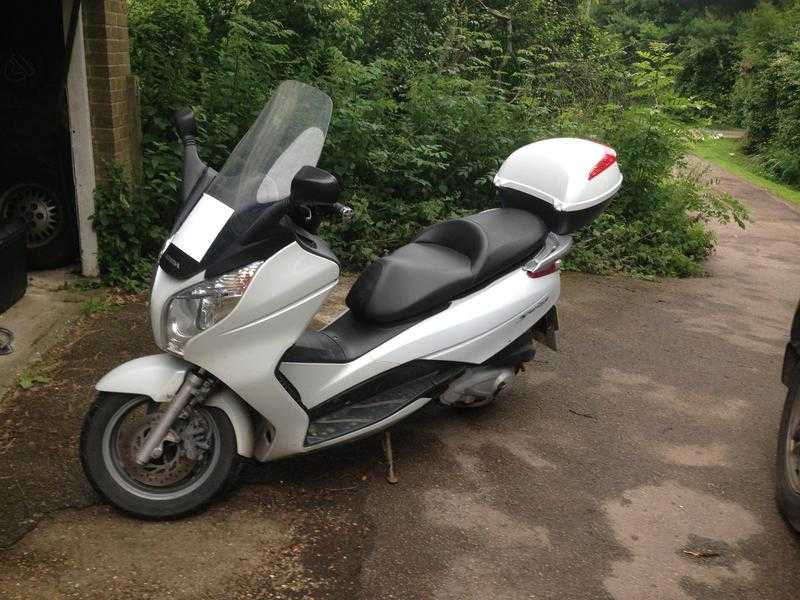 Honda FES 125 2010