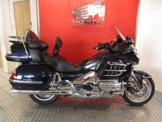 Honda GL 2010