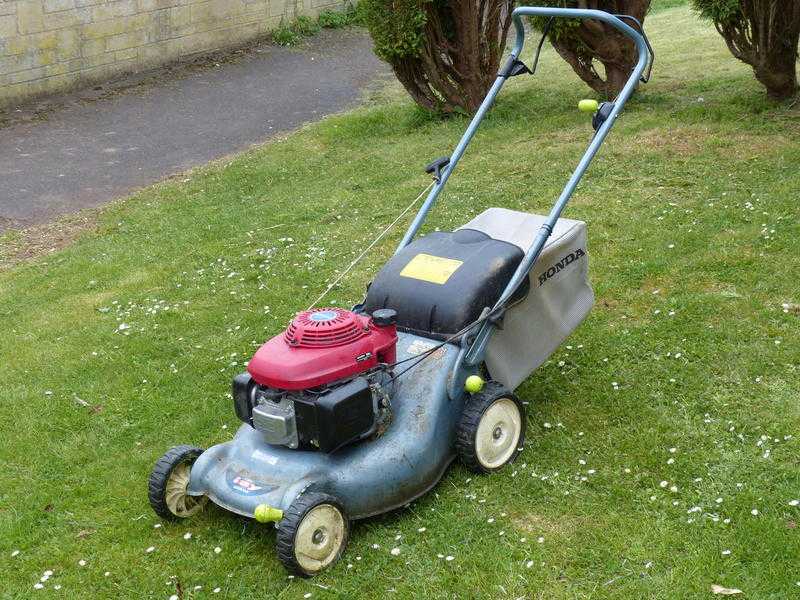 honda izy lawn mower petrol 18quot cut with grass bag