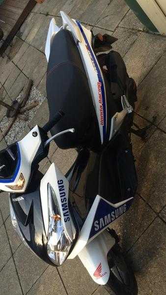 Honda nsc50r 2012 LOW MILEAGE