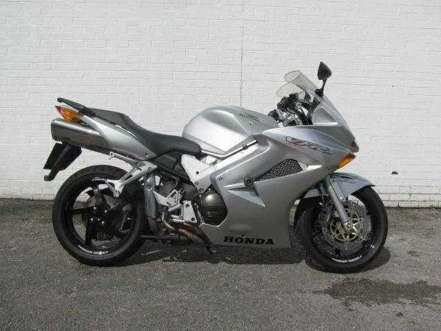 Honda VFR 2002