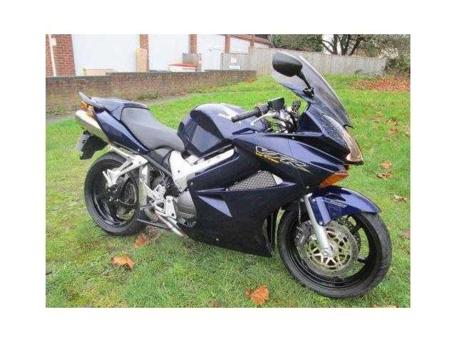 Honda VFR 2004