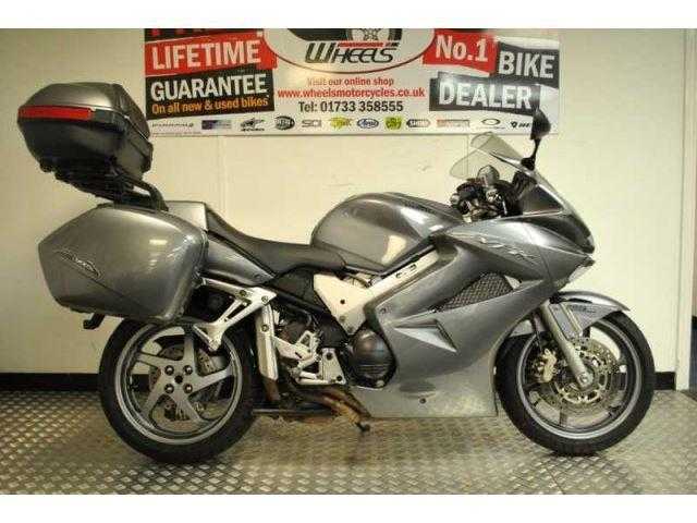 Honda VFR 2008