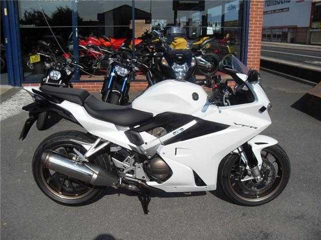 Honda VFR 2014