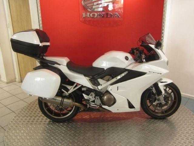 Honda VFR 2015