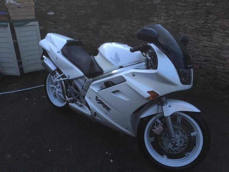 Honda VFR 750