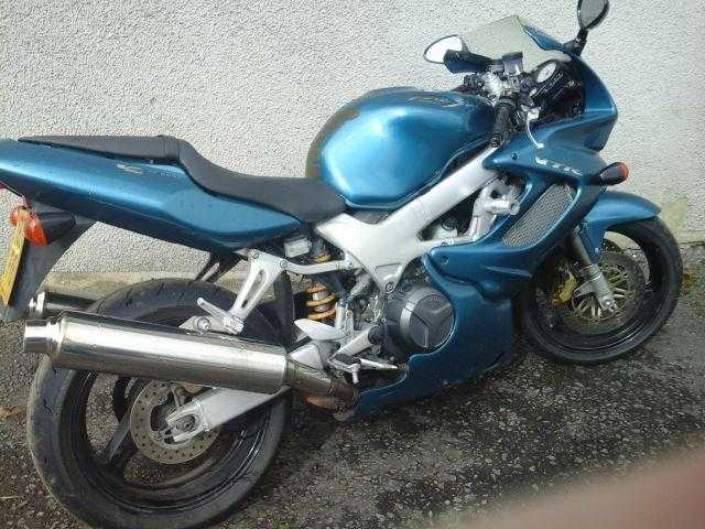 Honda VTR 2001