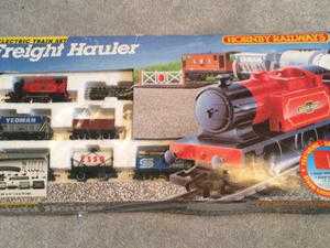 Hornby Mixed Freight Train Set