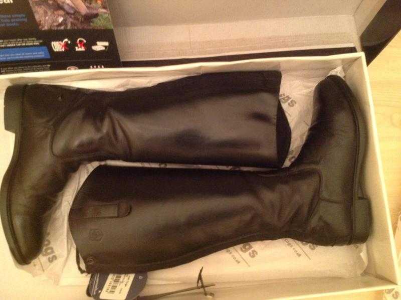 horse riding boots size 6 wide fit