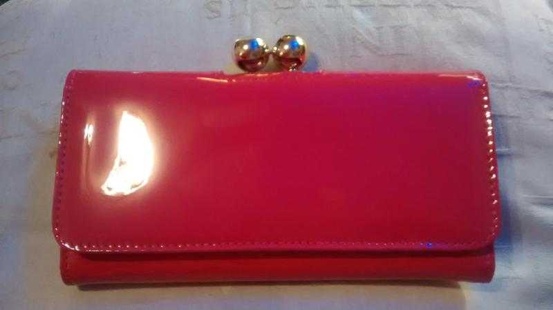 hot pink patent large purse