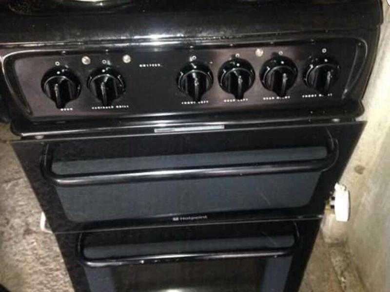 Hot point electric cooker