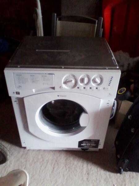 Hotpoint 7KG Built in  Washing Machine