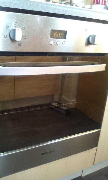 Hotpoint built in oven