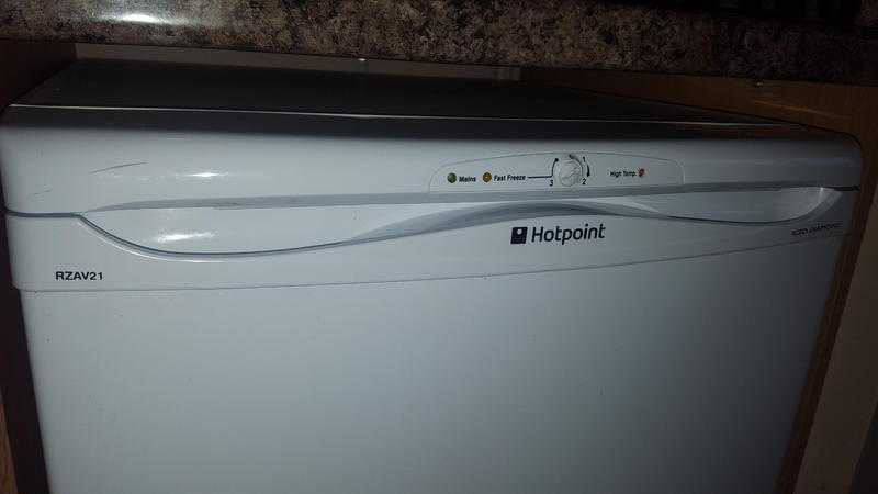 Hotpoint Freezer Under Counter